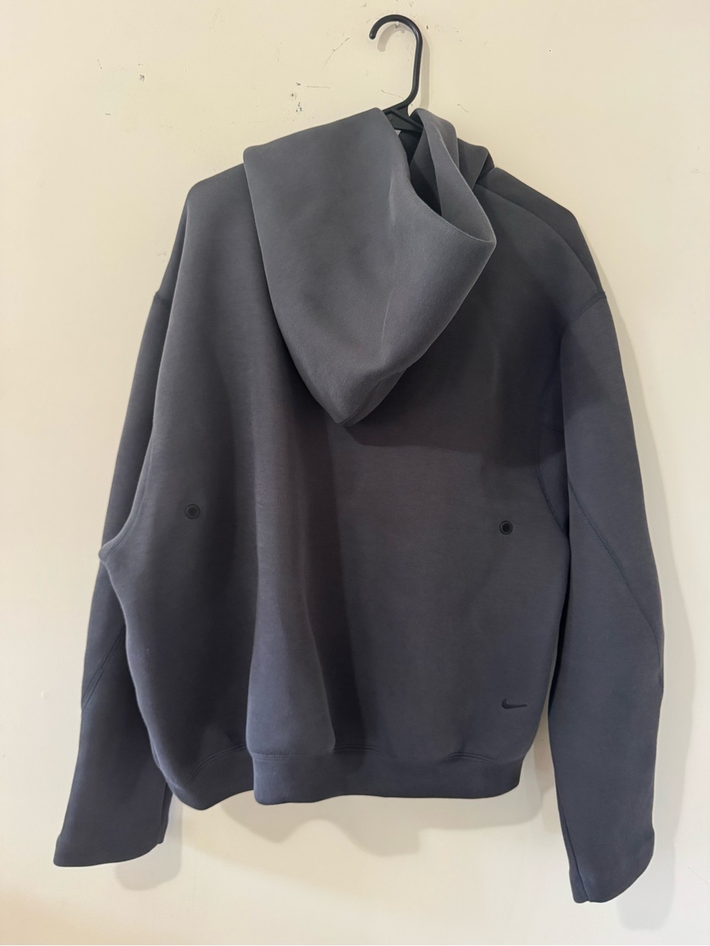 Nike Men's Tech Fleece Hoodie - Picture 2 of 4